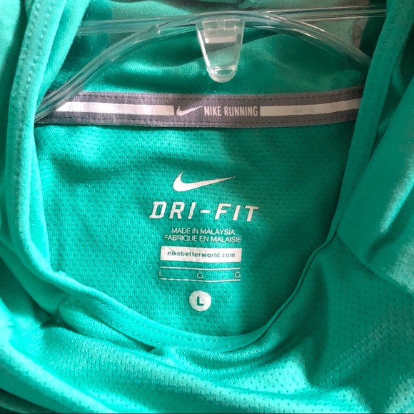 W’s Nike Drifit Top Running Top - Picture 9 of 9